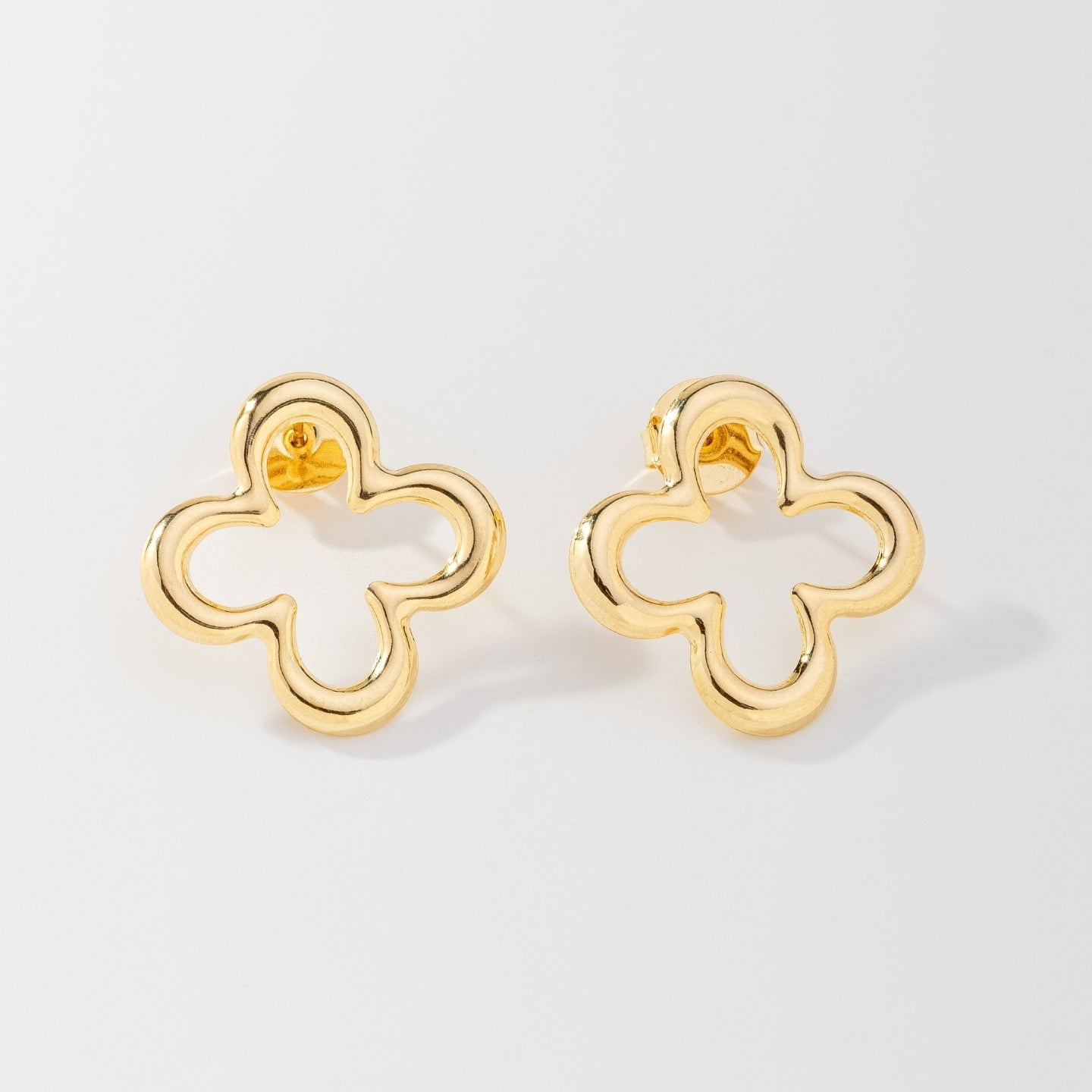 Conjunto Corrente Veneziana Com Pingente Trevo e Brinco Banhado a Ouro 18K