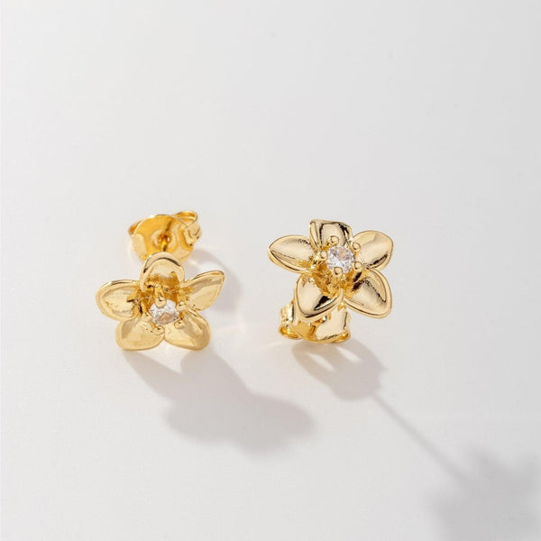 Brinco Flor Orgânico Delicado Cravejado Zircônia Banhado a Ouro 18K