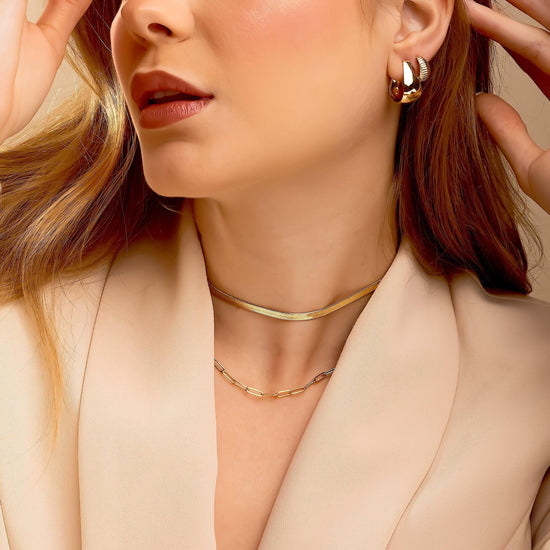Colar Choker Malha Fita Laminada 4mm Banhado a Ouro 18K - Liven Semijoias