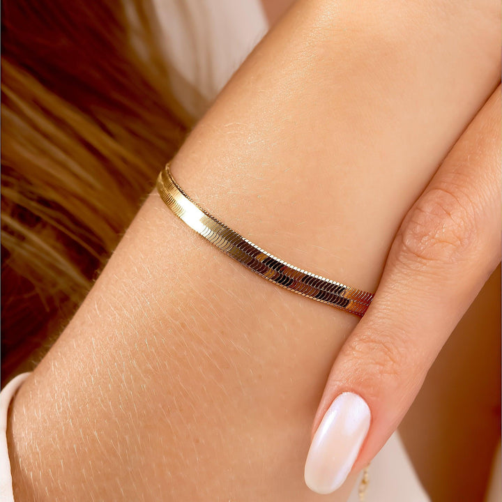 Pulseira Malha Fita Laminada 4mm Banhado a Ouro 18K - Liven Semijoias